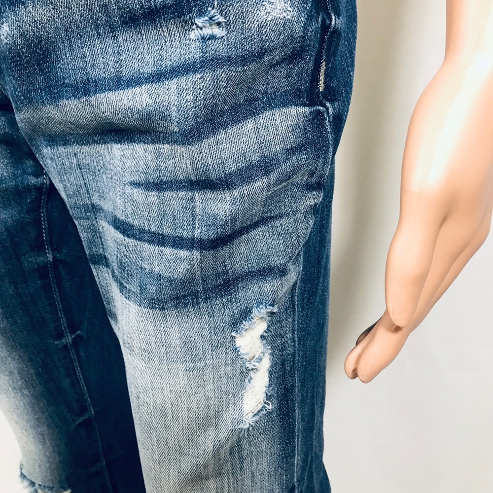 Decree Distressed torn jeans - Picture 4 of 7